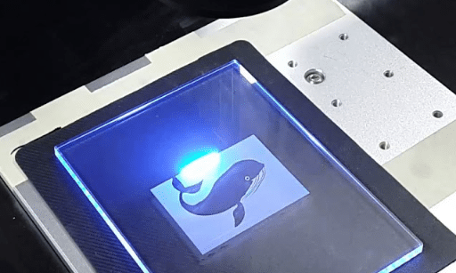Gravure laser UV de précision